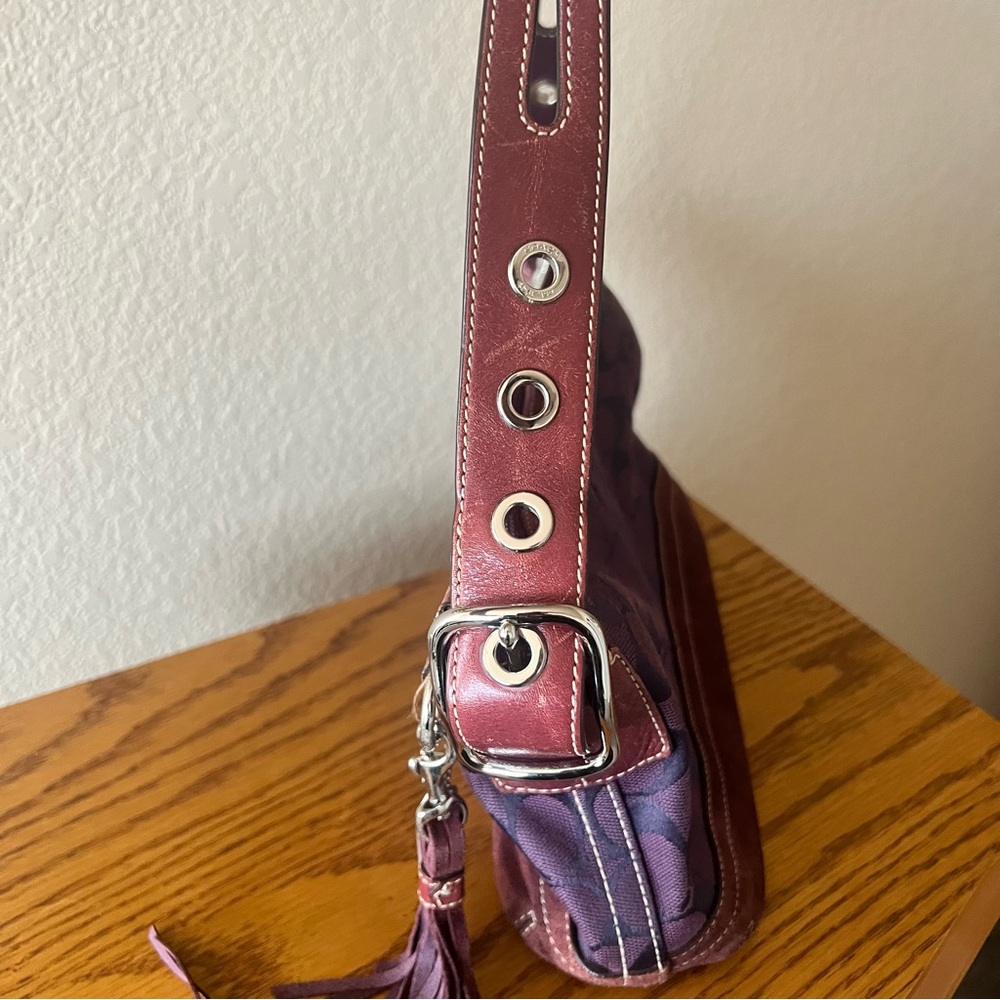 Coach Purple Shoulder Bag - Picture 9 of 9